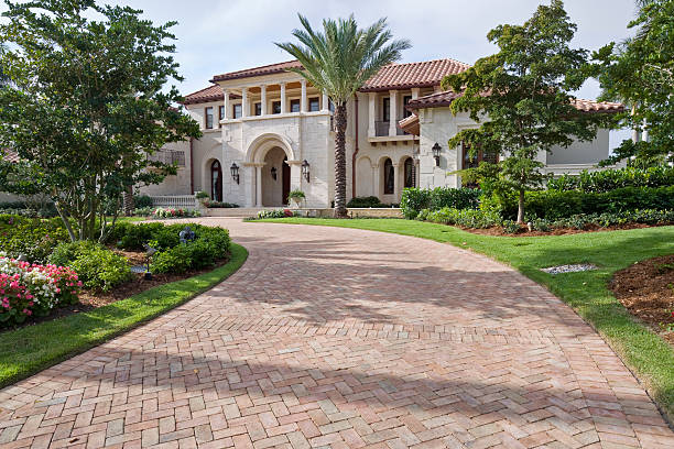 Best Best Driveway Pavers  in Bay City, MI